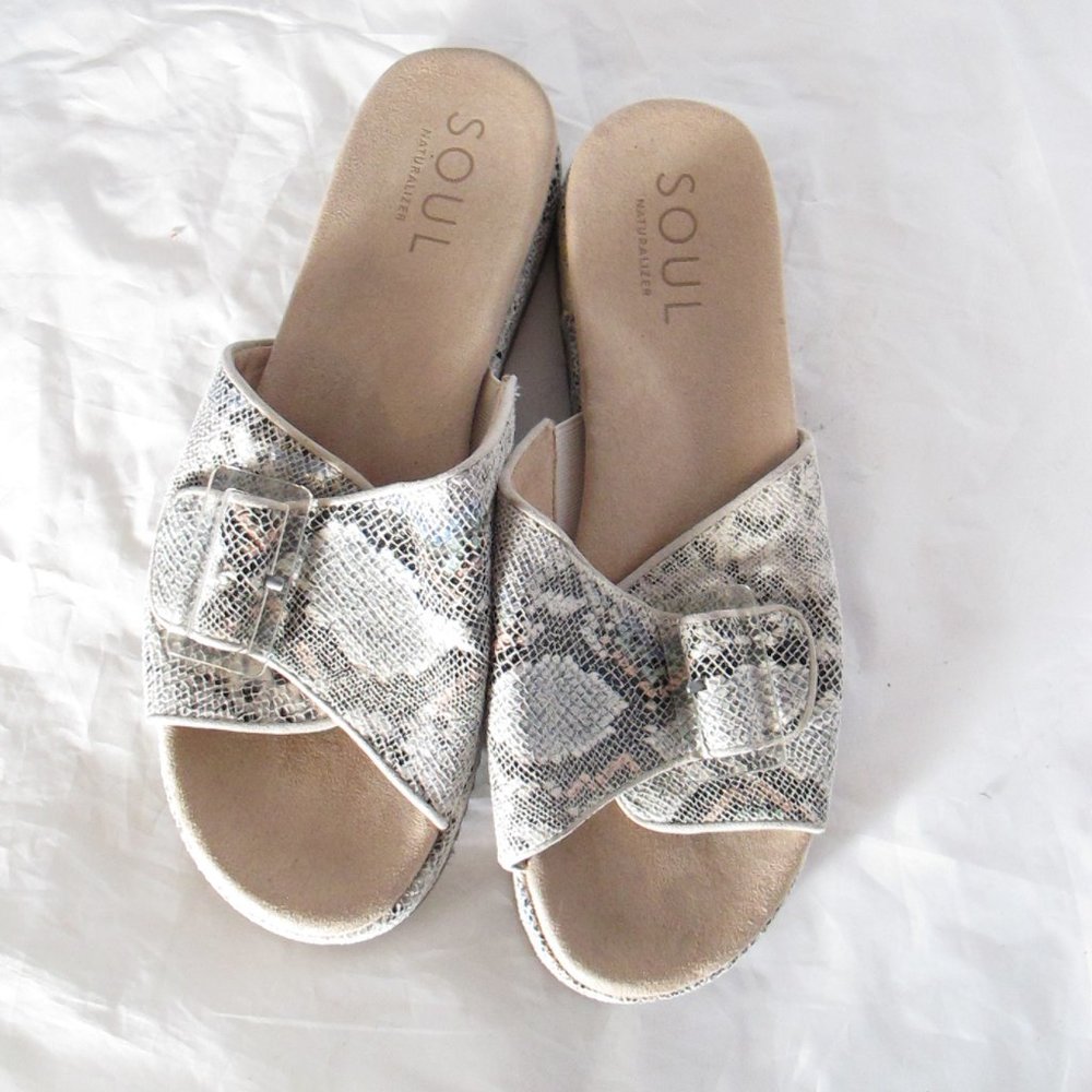 Naturalizer Soul Daybreak Comfort Cushion Snake Print Buckle Sandals 11